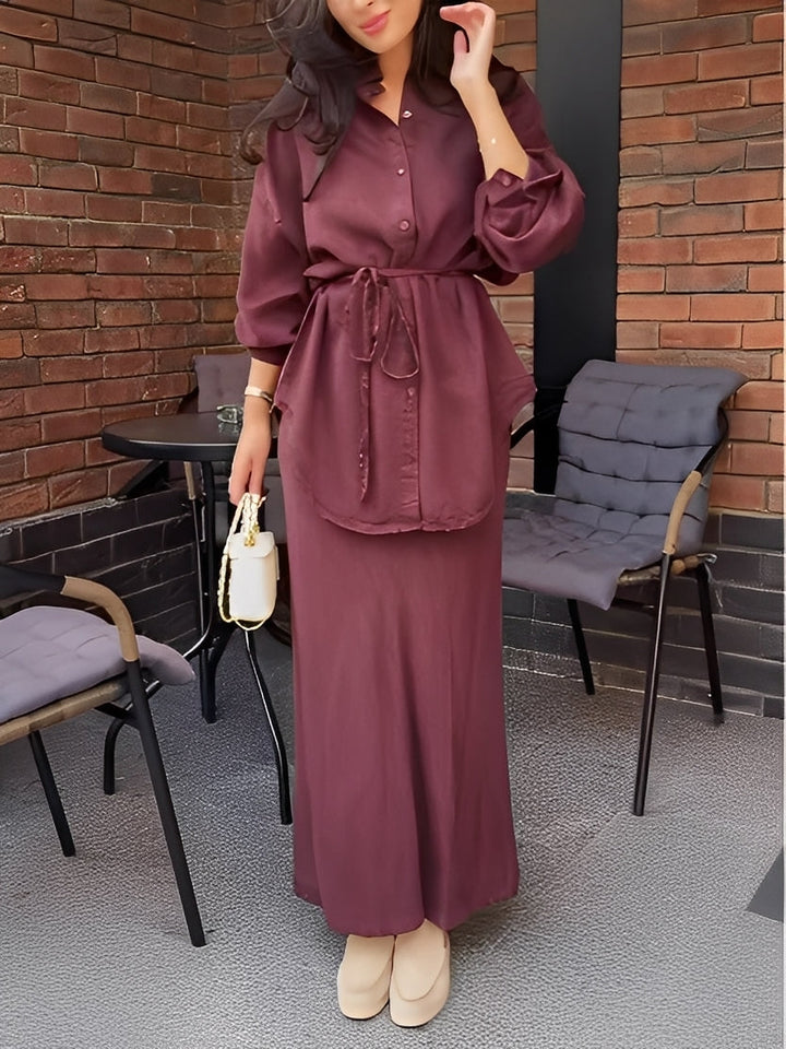 Radomira – ensemble avec blouse nouée