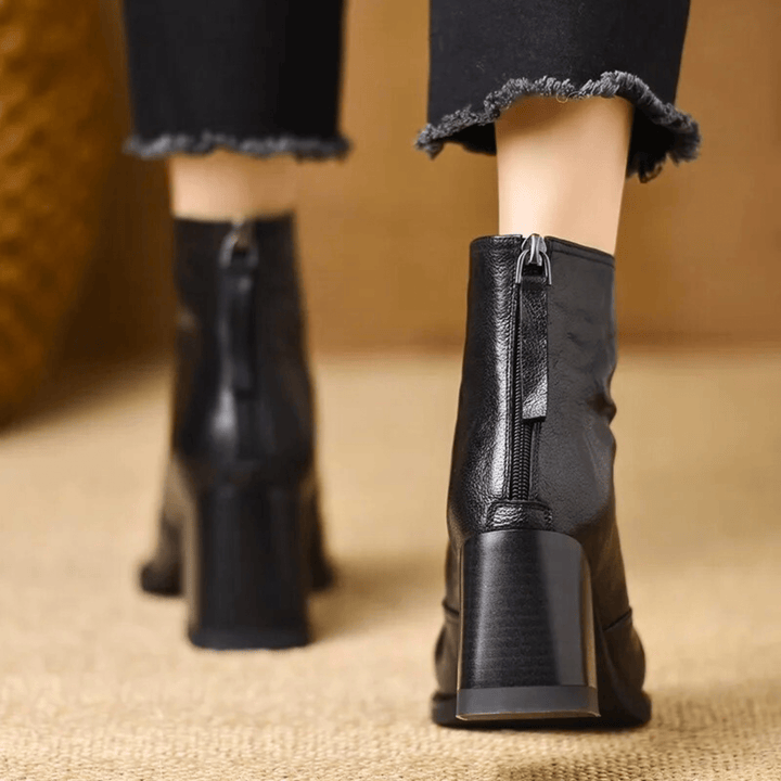 Elara · Bottines Élégantes à Talon Moyen